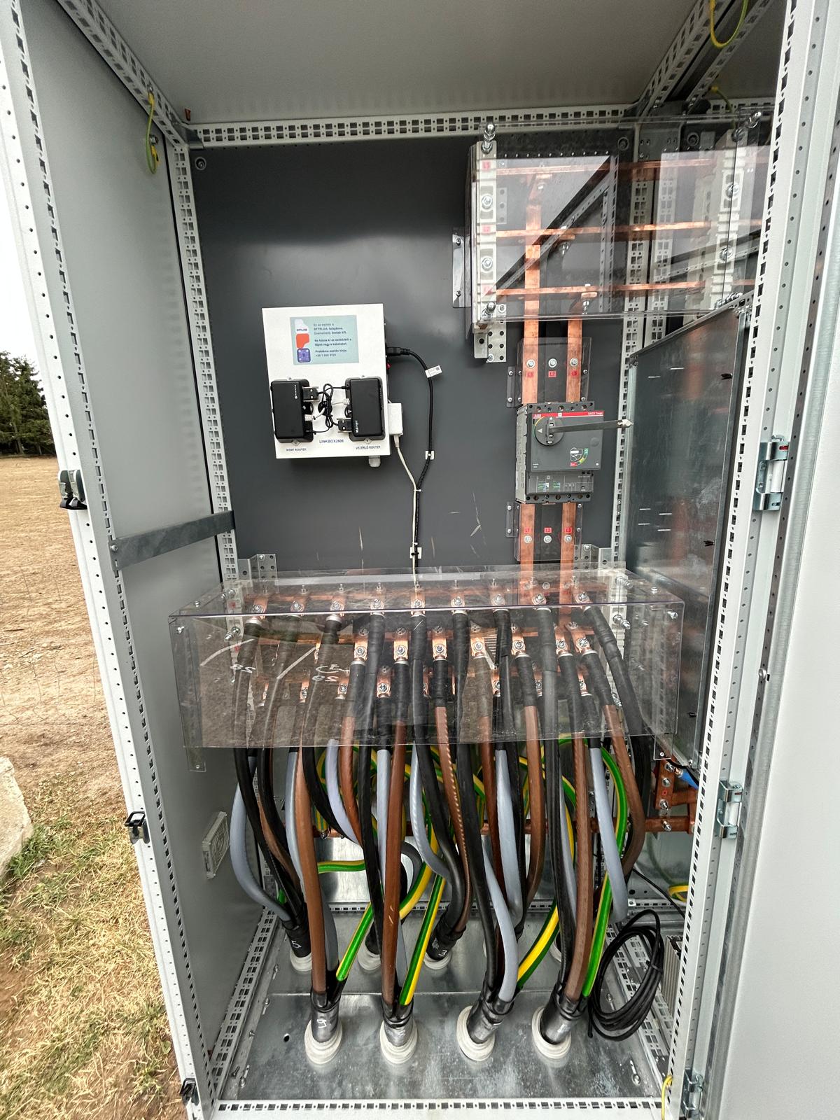 SLRsolar visszwatt-védelmi elosztó – elkészült munka 5